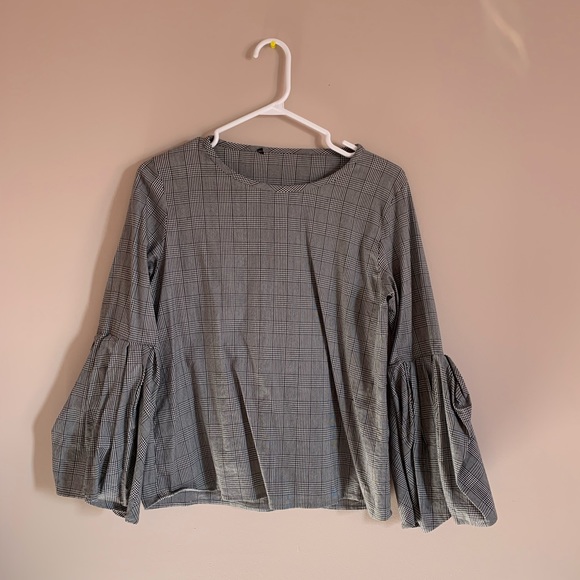 Zara bell sleeves top - Picture 1 of 3